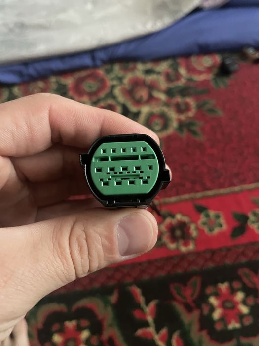 Продам фишку фар на акцент