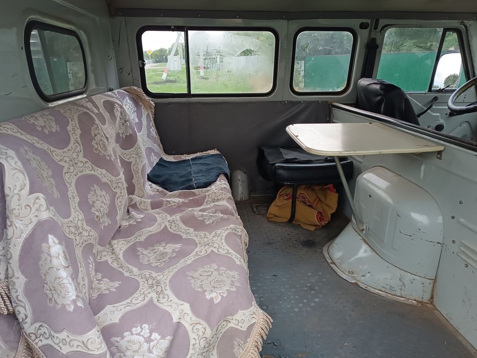 УАЗ буханка 5 мест 2006 год