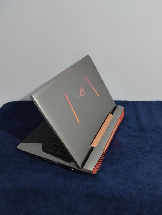 Игровой ноутбук asus
