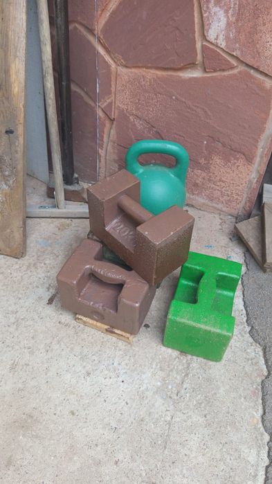 Продам квадратные гири.