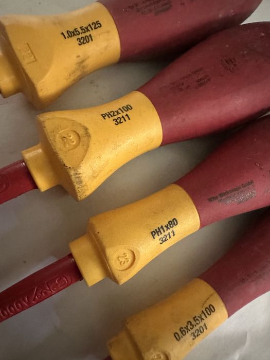 Knipex резачки кримпачки Gedore торкс Wiha отвертки Wera ключове Format тресчотка