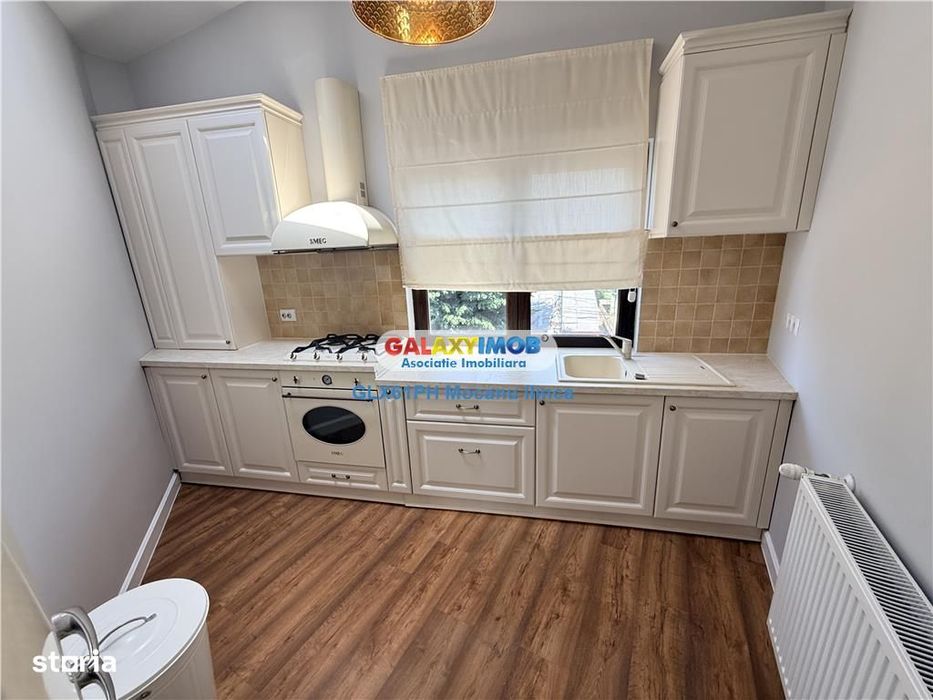 Inchiriere penthouse 3 camere, de lux, Ploiesti, zona Marasesti