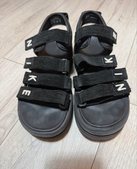 Sandale Nike marimea 36,5