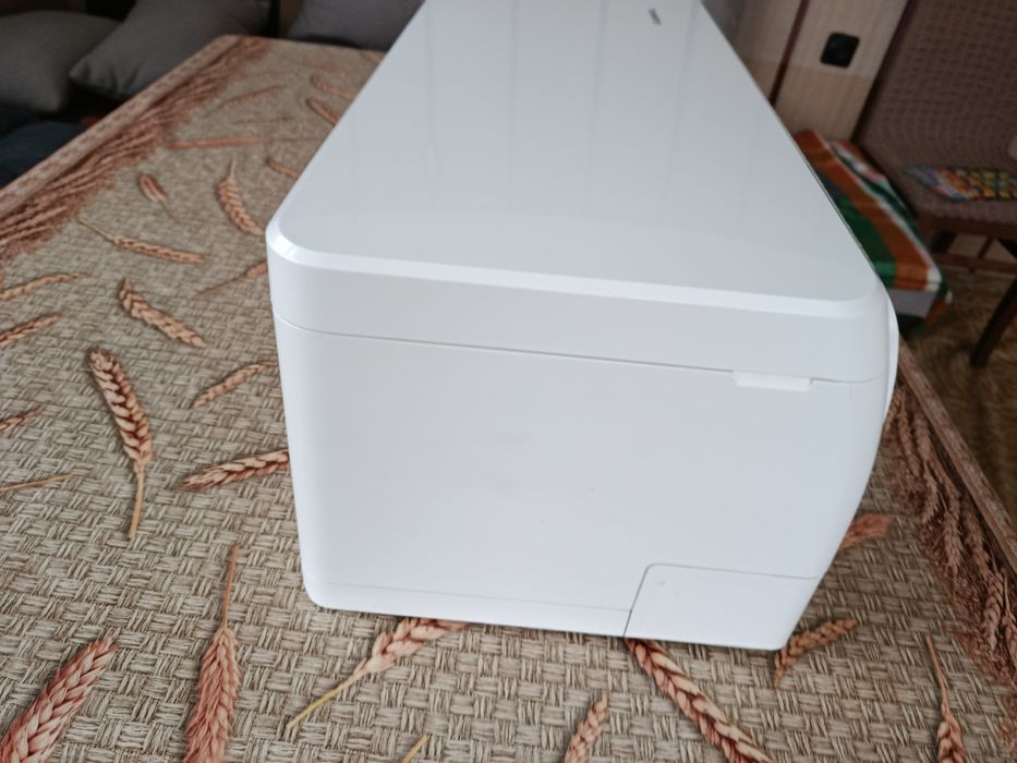 Вътрешно тяло на климатик Женерал здраво като нови.