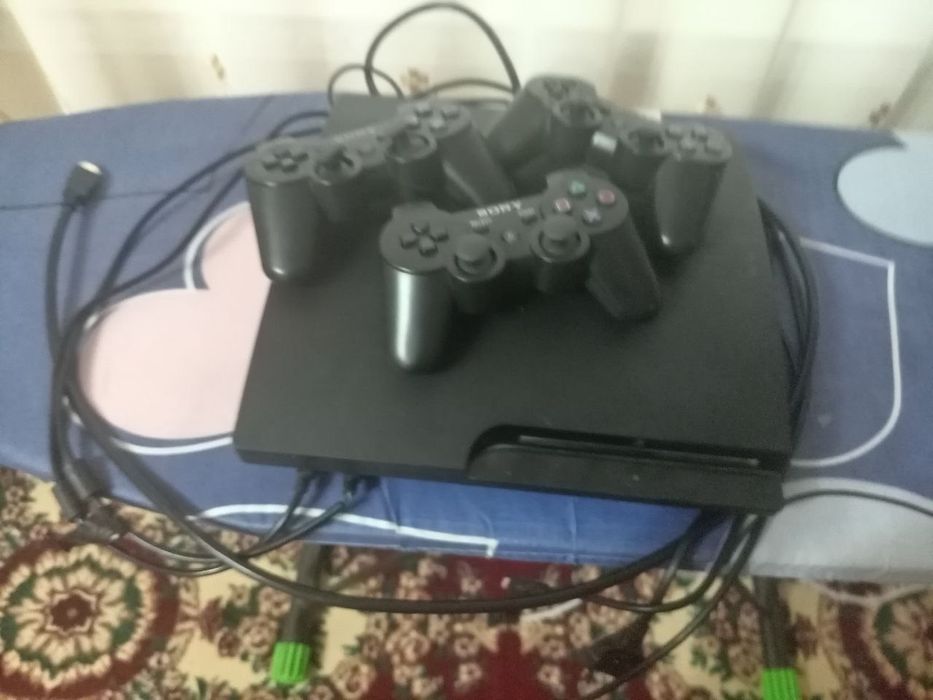 Play Station - 3