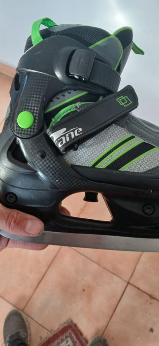 Patine Crane marime reglabila de la 33la 36 și role marimea 42.5