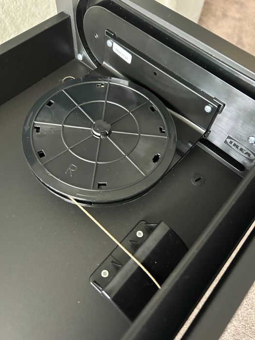 IKEA/ИКЕА стенен кухненски шкаф TITTEBO с ролетна плъзгаща се врата