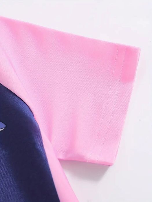 Costum de baie pentru fetiță 9-10 ani. Înălțime 140 cm.