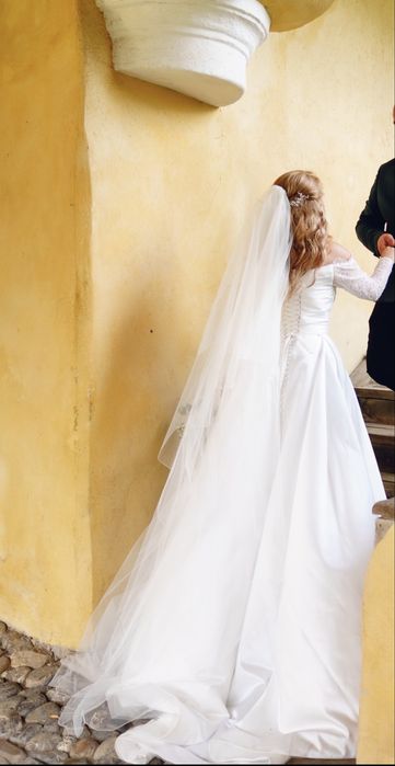 Vand rochie de mireasa