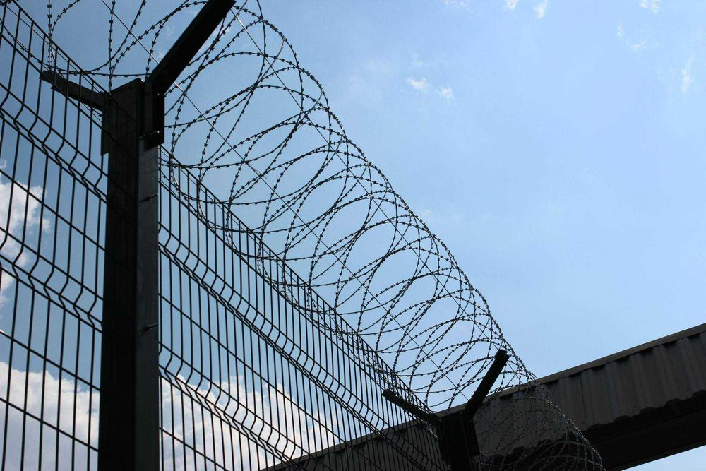 Egoza Baryer sim ishlab chiqaramiz !