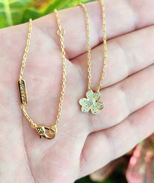 Дамско Колие -Ван Клееф и Апарел Van Cleef Frivole Pendant, Mini Model