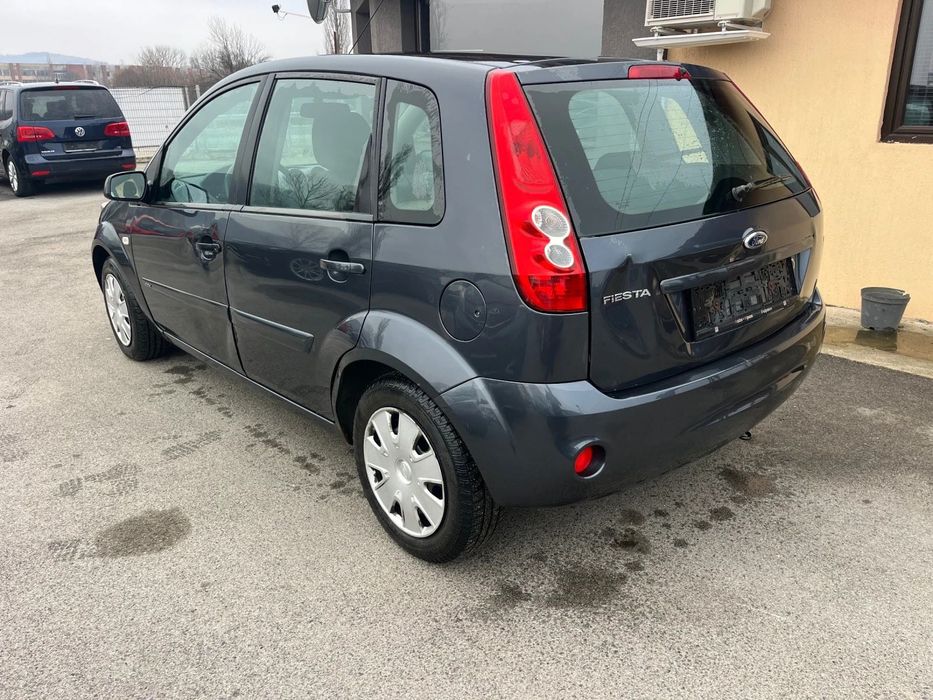 FORD Fiesta на части