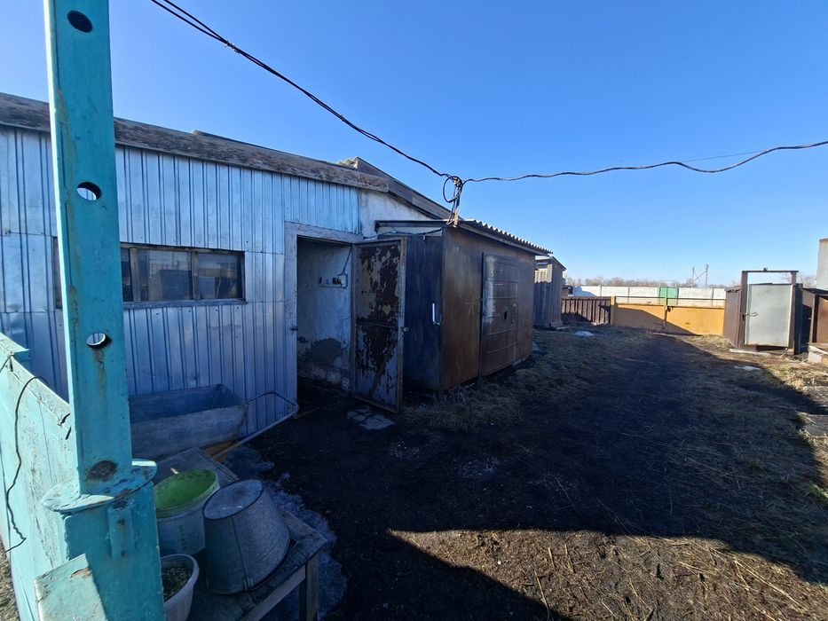 Продам дом в 11 км от города Аксу