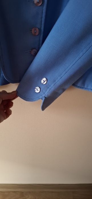 Sacou albastru deschis