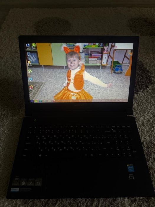Продаю ноутбук Lenovo B50-30