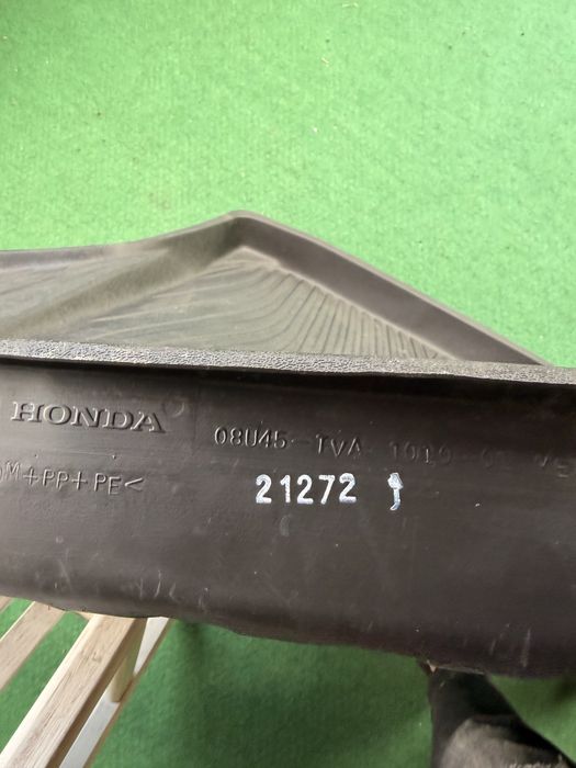 Honda Accord 2018-2025 Багажник стелка