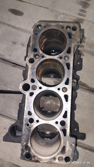 На пасат б3 1.9 турбо продам разом