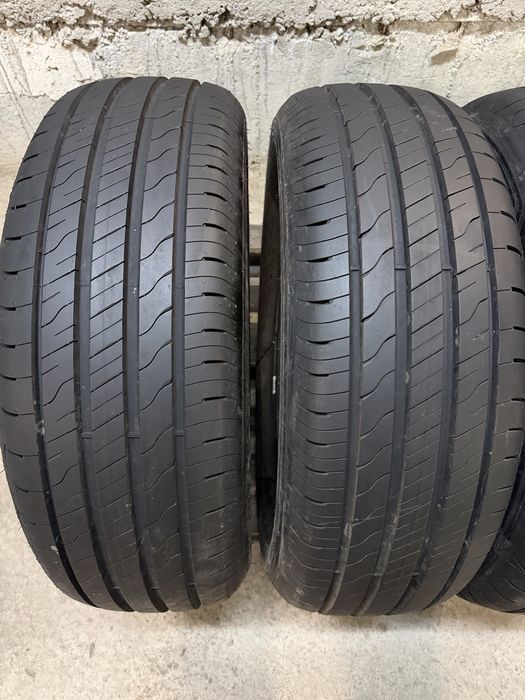 235/60/18 GoodYear 4бр дот23