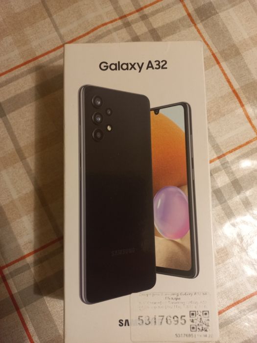 Продам смартфон Самсунг А32