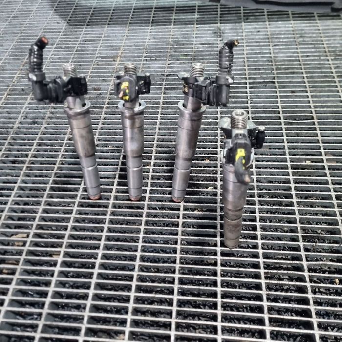 Injector Renault Koleos 2.0 D 2008 - 2011 150CP M9R832 Euro5 (1493) Diesel 0445115007