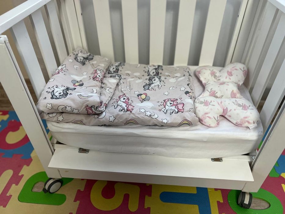 Pătuț, salrea, laterale