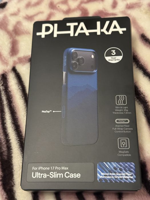 Husa Pitaka Iphone 17 pro max Blue Over the Horizon