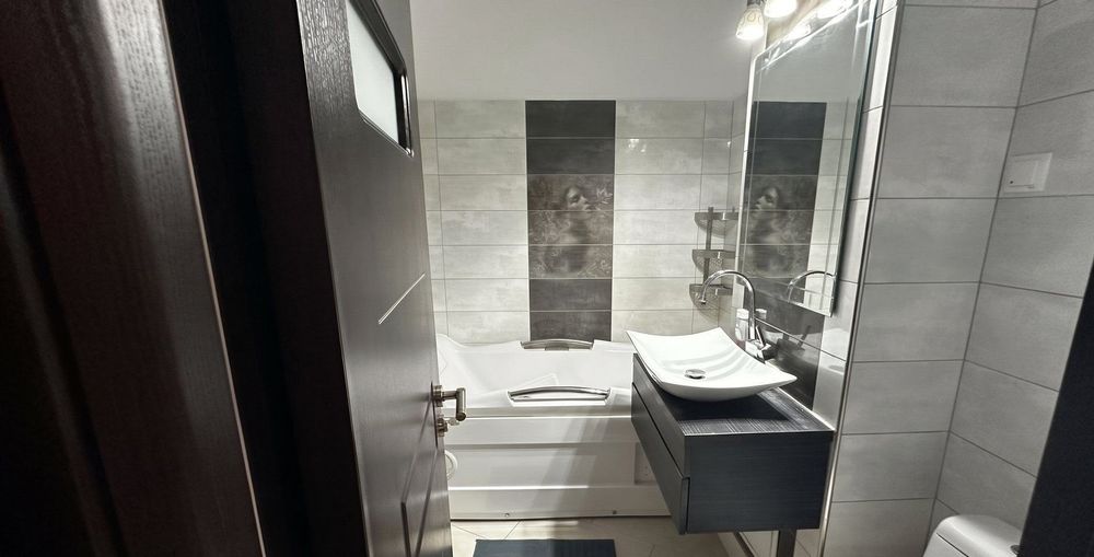 Apartament de inchiriat