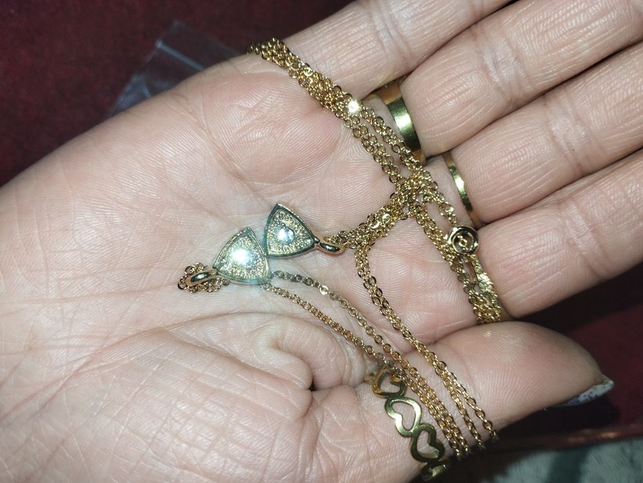 Lănțișoare noi aurii