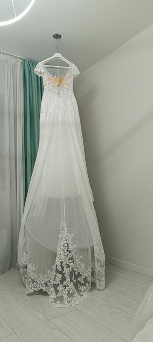 Rochie de mireasa Adriana Alier 2025( Rosa Clara)