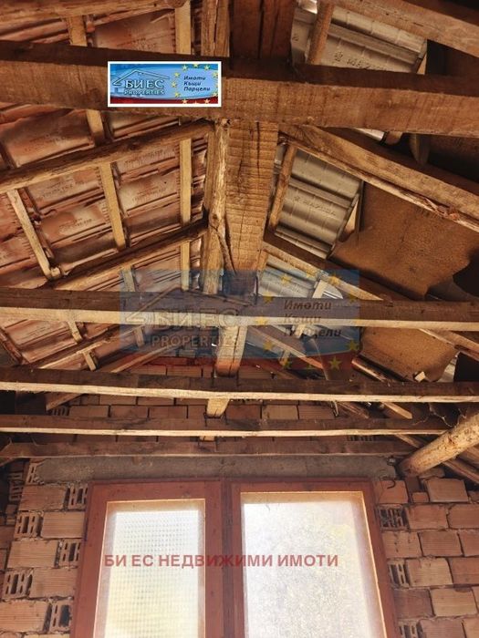 Продава се Къща в с. Гигинци, Област Перник - 100 кв.м за 900 €/кв.м - Снимка #8