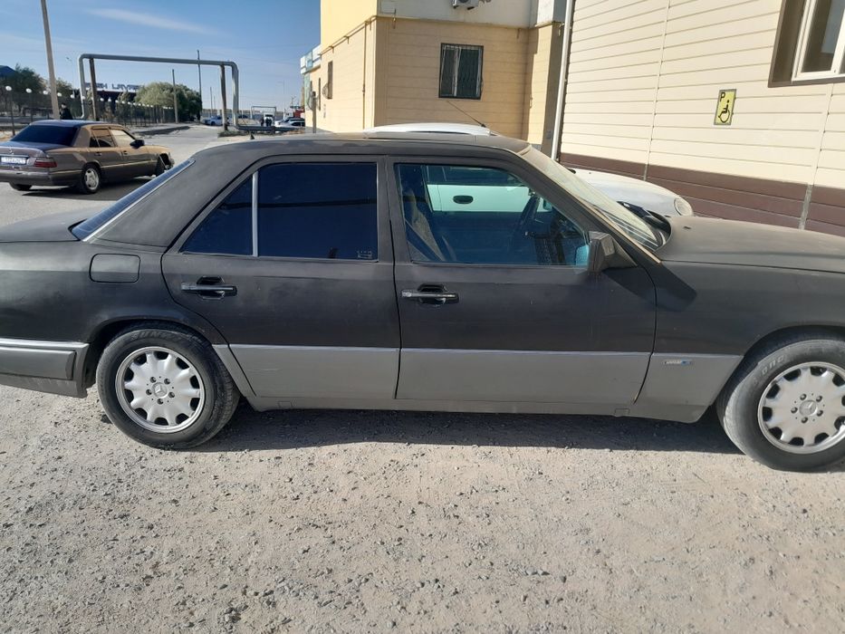 Мерс 124 подешка