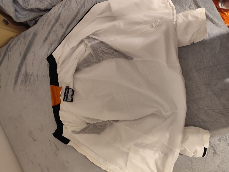 Geacă măsura L.          .