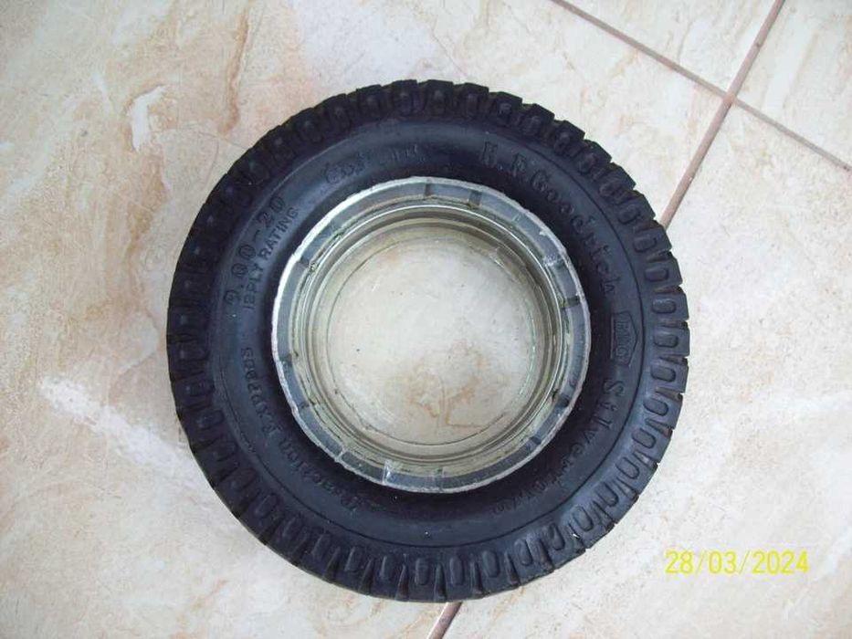 Scrumiera de birou gen Danubiana auto epoca Dacia 1100 1300 Aro IMS etc