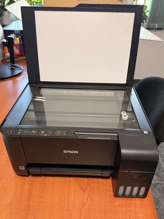 De vanzare imprimanta Epson 3150 wi-fi