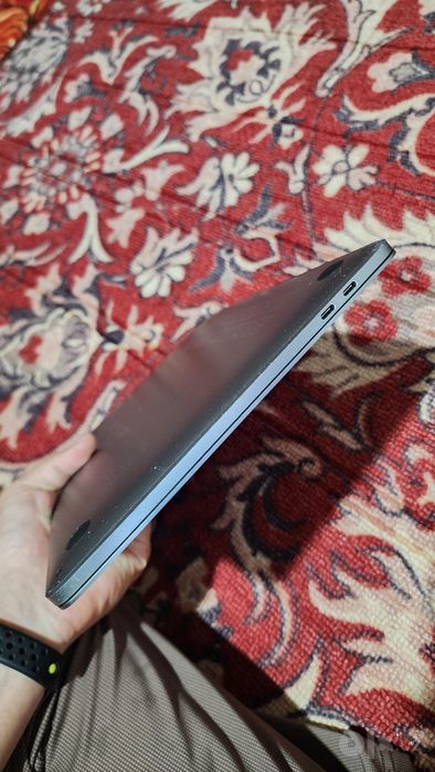 Macbook pro m1  16 GB 512 GB