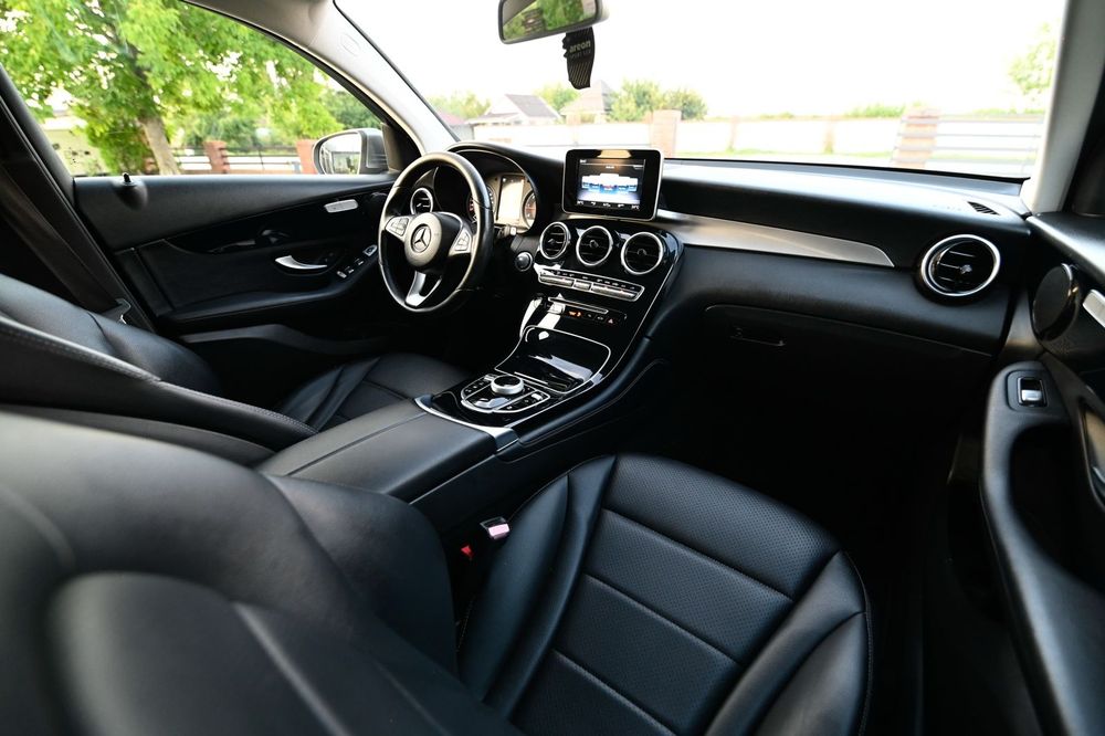 Mercedes GLC 220,fabricație 2018, proprietar.