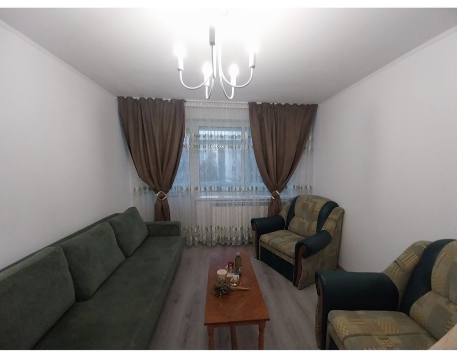 Închiriez apartament