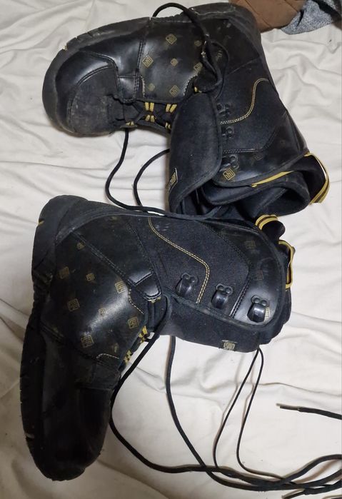Boots snowboard marimea 45