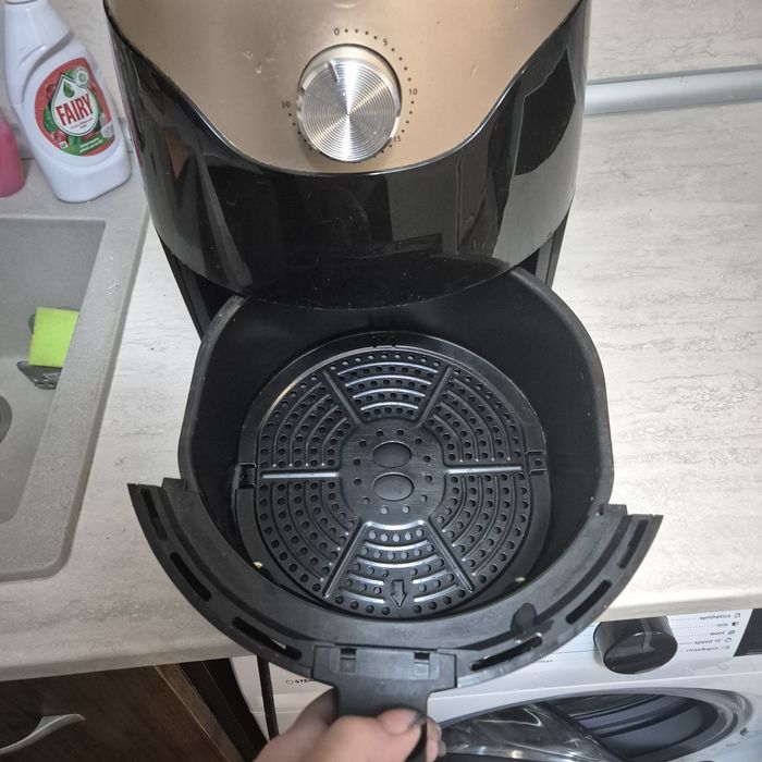 Фритюрник еър фрайър