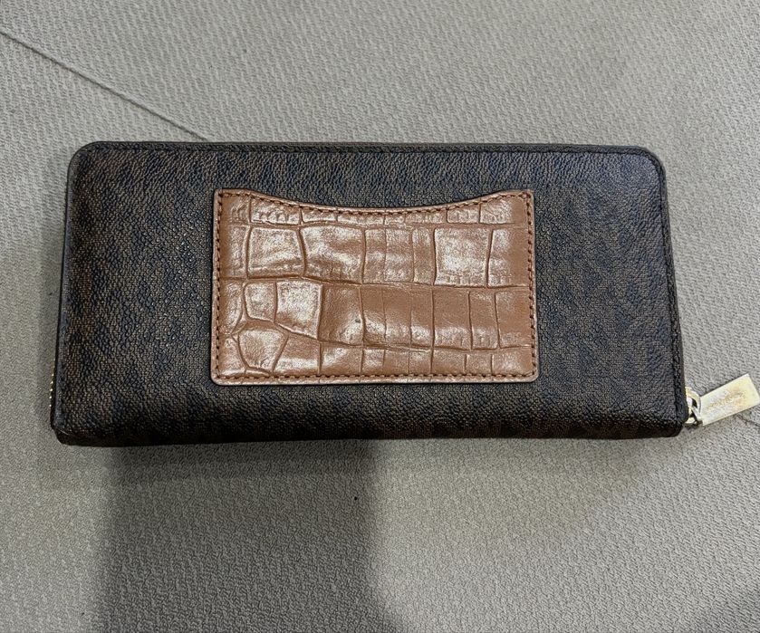 Продам портмоне michael Kors