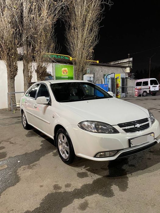 Jentra 2014 yil. 138 min prabek xalol. Ideal moshina