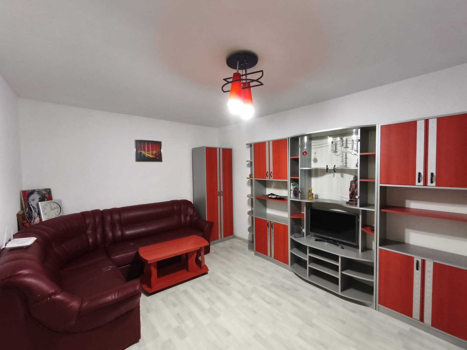 Bucuresti Parcul Pacii Strada Vistiernicul Stavrinos 2 decomandate 100000 euro