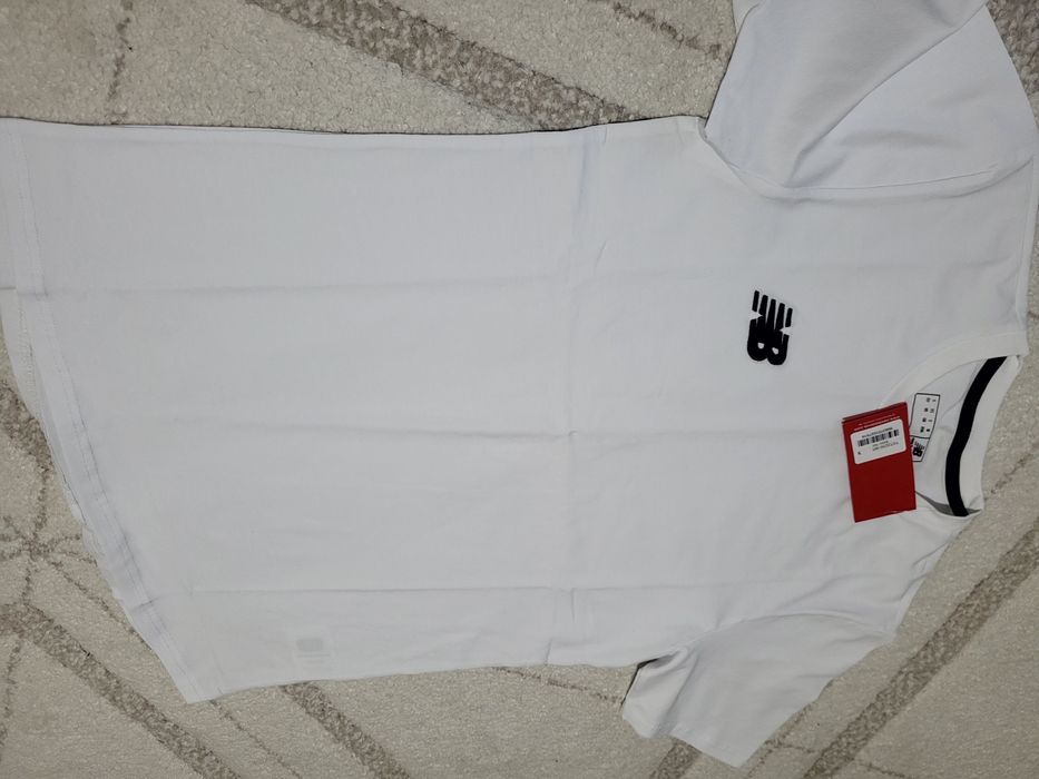 Tricou New Balance -nou
