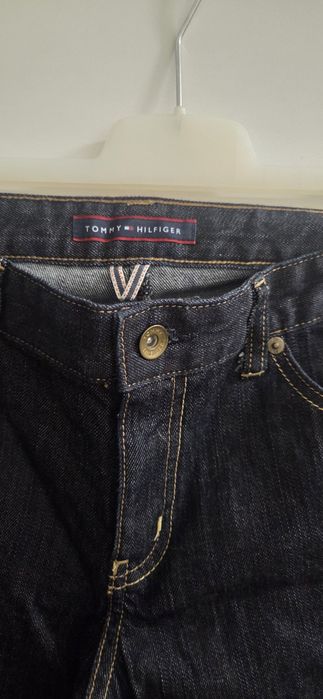 Blugi Tommy Hilfiger,marimea S,stare foarte buna