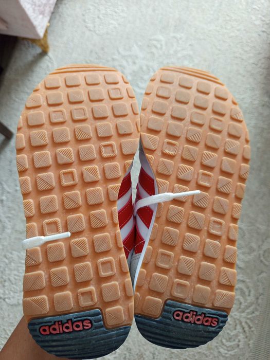 Adidas детски маратонки