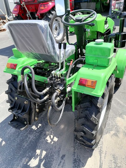 Минитрактор Рустрак Р-18 (фреза и плуг в подарок)