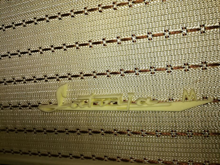 Грамофон, запазен