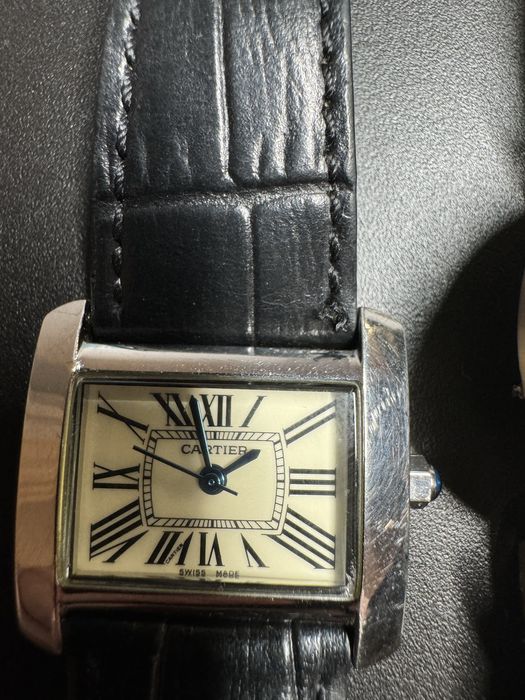 Ceasuri dama cartier pasha si posho