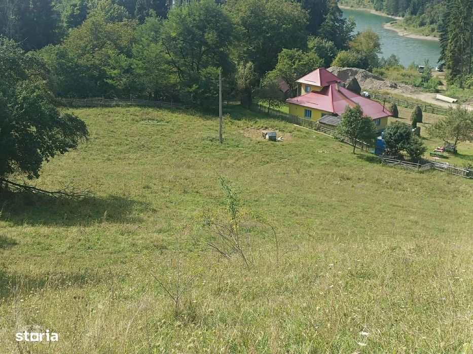 Teren de vânzare, 1500 mp, electricitate disponibilă