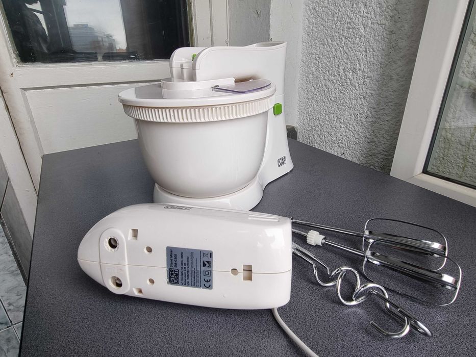 Mixer cu bol Star-Light SM-G300, 300W, Bol 2.5L, Alb/Verde – Preț Negociabil